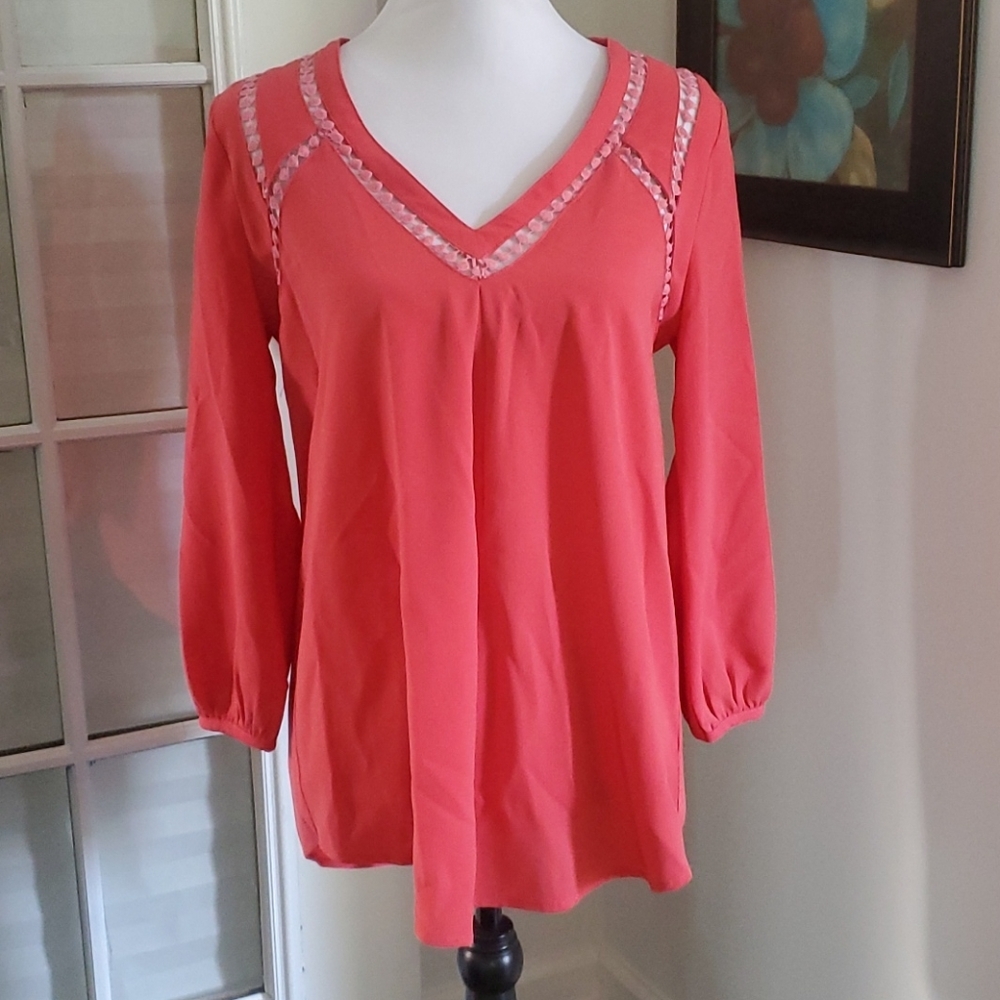 EUC Sabine Cut Out Crochet V-Neck Boho 3/4 Sleeve Top